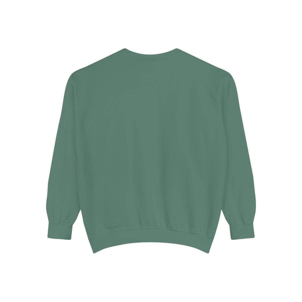 Cat Gangster Sweatshirt — Retro Cool Cat Sitting, Smoky Streetwear Crewneck