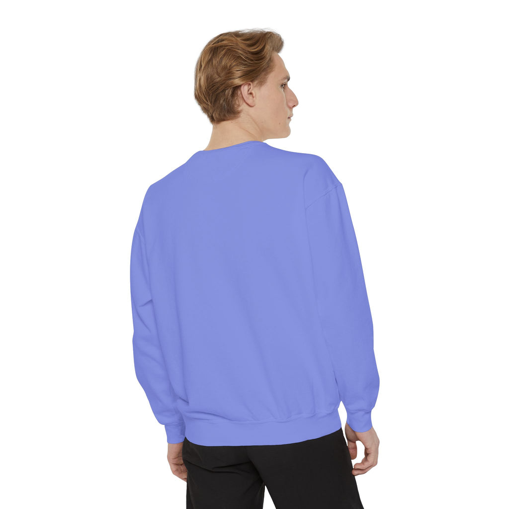 Cat Gangster Sweatshirt — Retro Cool Cat Sitting, Smoky Streetwear Crewneck